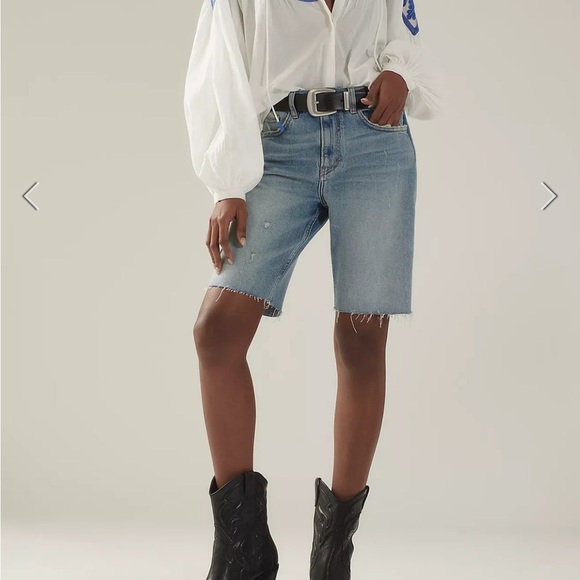 Anthropologie Pants - Pilcro Denim Mid-Thigh Shorts size 26